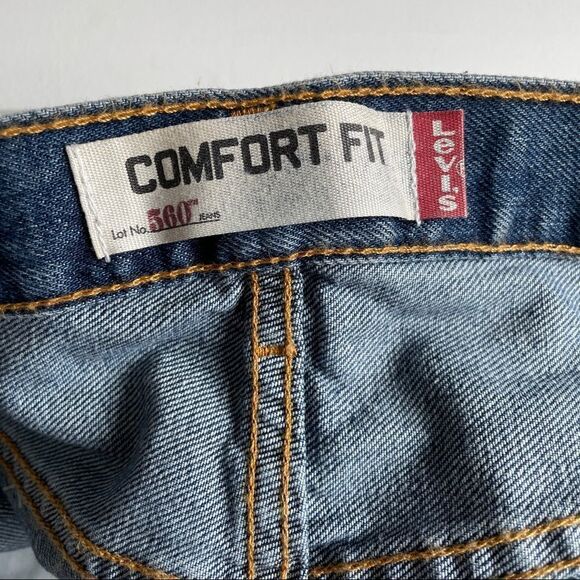 New With Tags Levi’s 560 46 x 30 Comfort Fit Tapered Leg Medium Wash Jeans - Picture 6 of 11